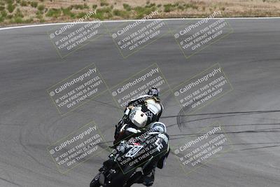 media/Apr-20-2025-AHRMA (Sun) [[393a79c373]]/Race/Group 7/Turn 4b/